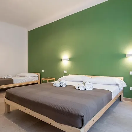 Appartamento Guesthost - Lovely Oasi X5 - Near Station *