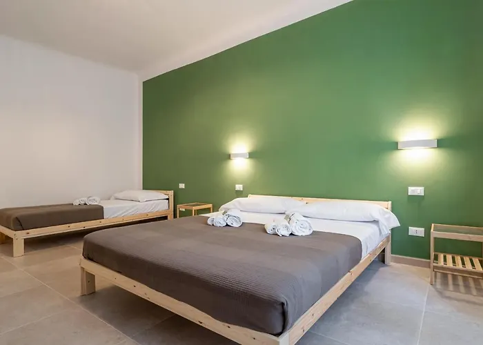 Apartment Guesthost - Lovely Oasi X7 - Near Station *